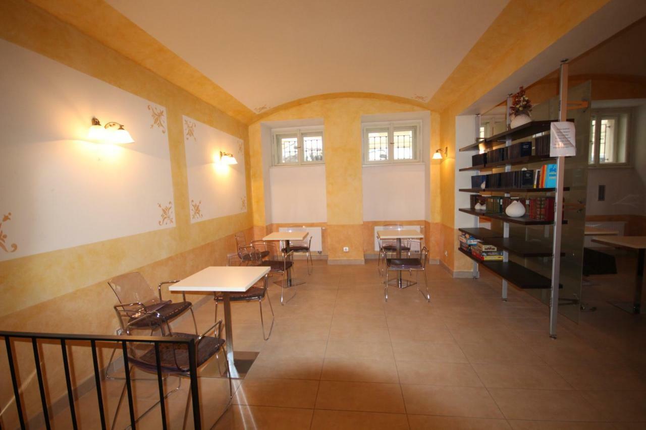 Apartment Hálkova 5 Prága Kültér fotó