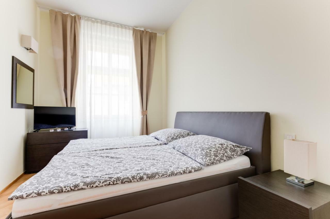 Apartment Hálkova 5 Prága Kültér fotó